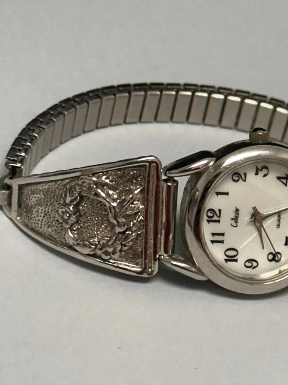 3/$30 Collezio Watch Women Silver Tone Hummingbird Stretch Expansion Band 6.25